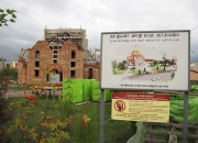 Bydivnutsvo_cherven_2015-04.JPG