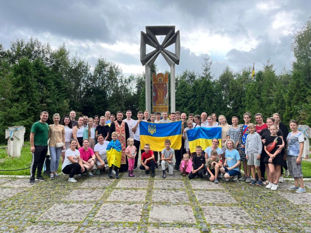 День державного прапора на горі Маківка